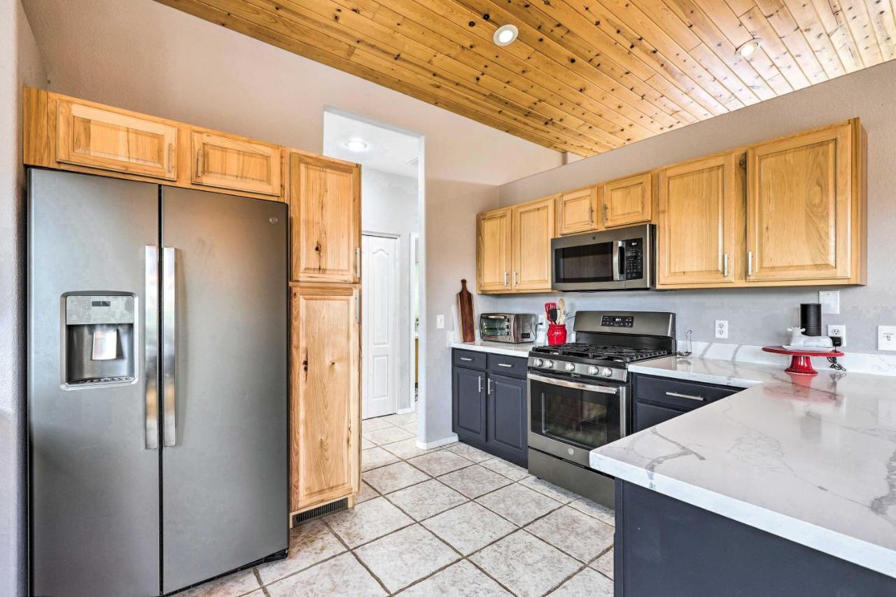 Elkwood Lodge Star Valley Cabin With Hot Tub 佩森 外观 照片